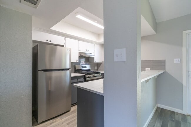 Building Photo - 505 Old West Dr Unit A Round Rock, TX 78681