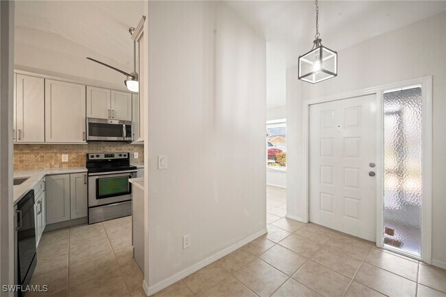 Foto del edificio - 13230 Heather Ridge Loop