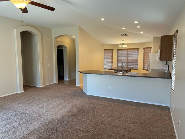 Building Photo - Great 3 bedroom 2 bath home -- COMING SOON