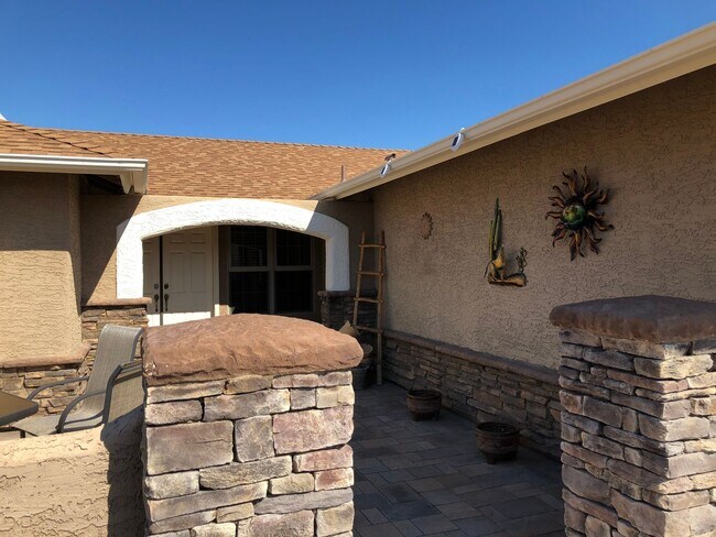 Foto del edificio - Perfect & Comfortable Vacation Home, 45+ A...