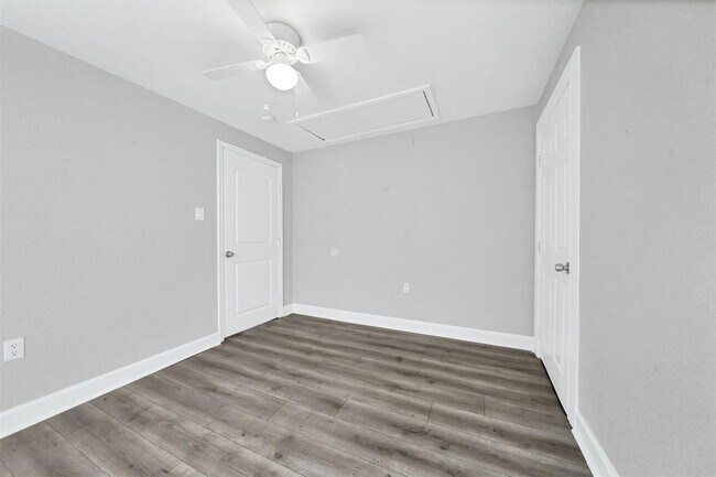 Foto del edificio - 2523 7th Ave N