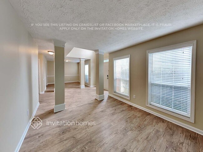 Foto del edificio - 5025 Wesleyan Dr