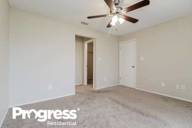 Building Photo - 8611 Drayton Ct