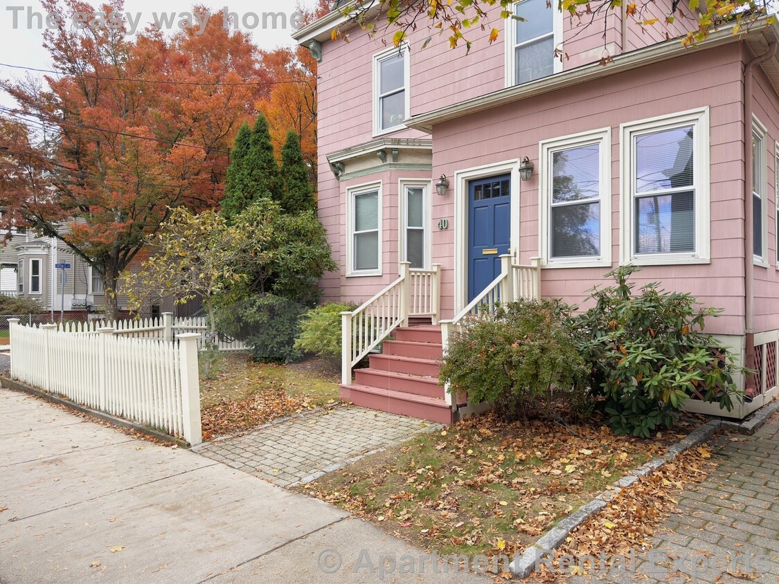 Photo - 40 Chester St Unit #1R