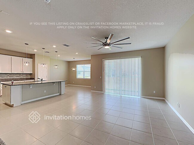 Building Photo - 2275 Bur Oak Blvd