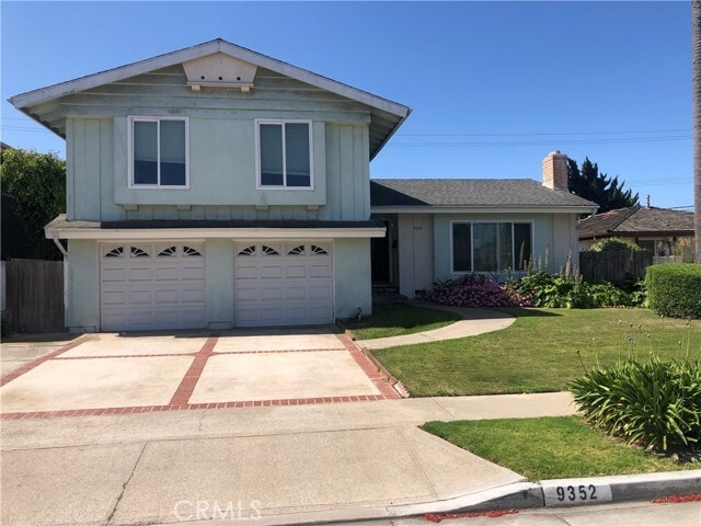 Foto del edificio - 9352 Mokihana Dr