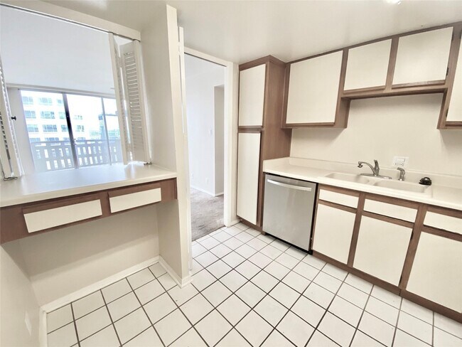 Foto del edificio - 2016 Main St