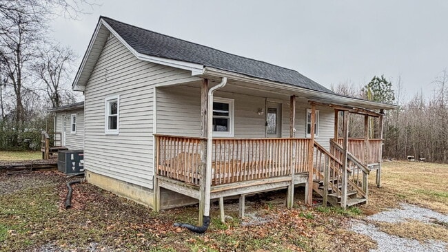 Foto del edificio - For Rent: 3+ BR, 3BA house. (Please speak with us before applying.)