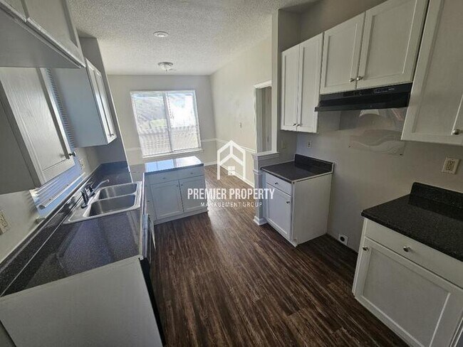 Foto del edificio - 4537 S Germantown Rd