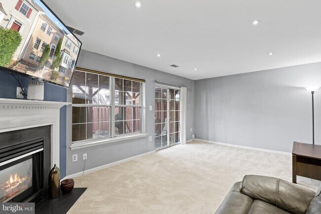 Building Photo - 13138 Quail Creek Ln