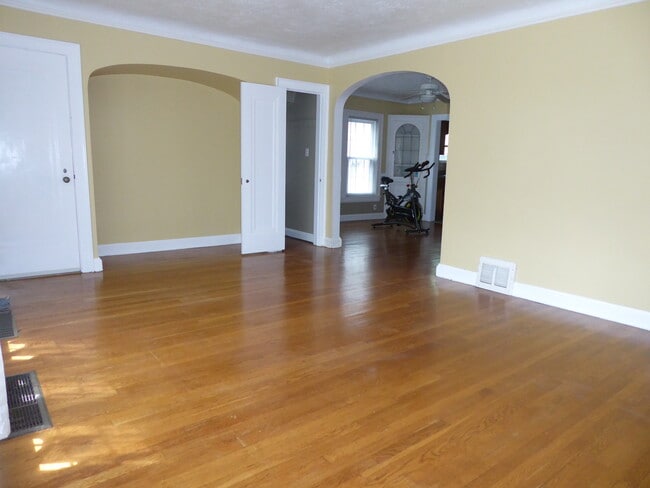 Foto del edificio - 3574 Winchell Rd