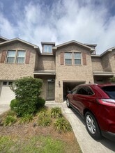 Building Photo - 8733 Brown Pelican Cir