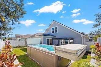 Building Photo - 50 Moana Ct S