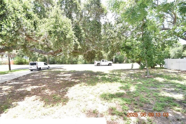Building Photo - 5325 4th St S