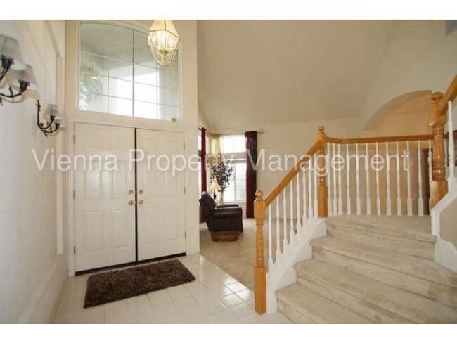 Building Photo - 334 Anacapa Dr