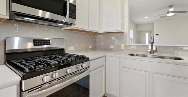 Foto del edificio - 2100 Daleside Ln