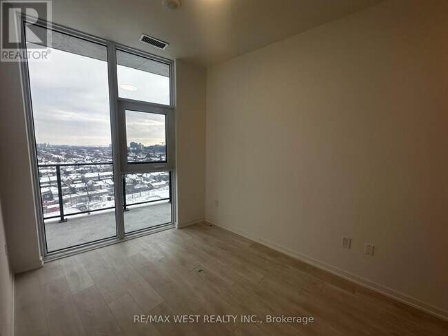 Building Photo - 10 Graphophone Grv