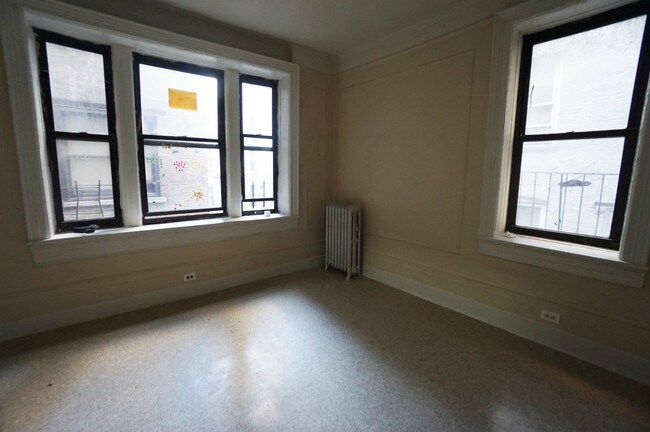Building Photo - 561 W 147th St
