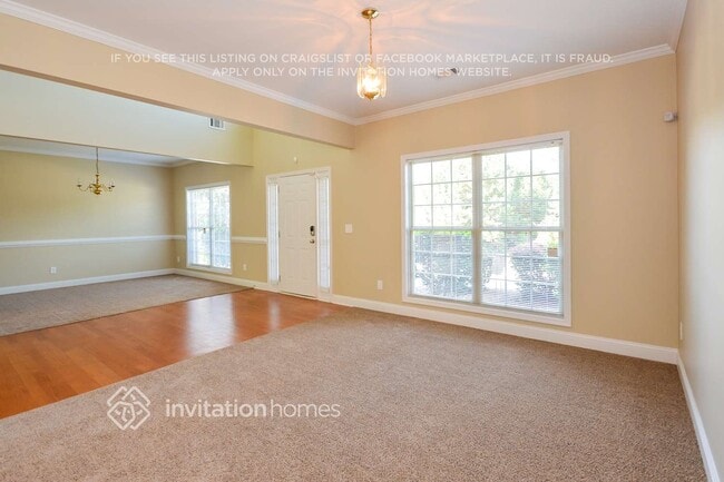 Building Photo - 2708 Westport Ln SW
