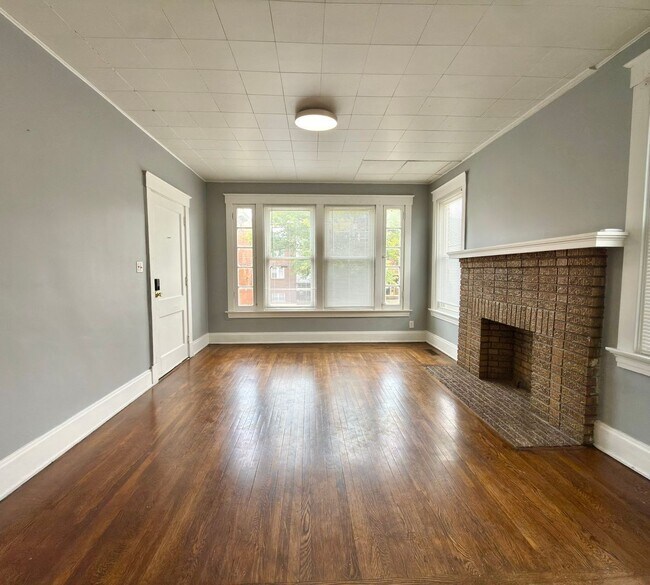 Foto del edificio - 1815 Clarion Ave