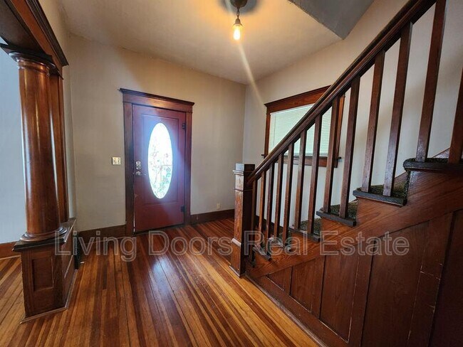 Foto del edificio - 837 Peach St