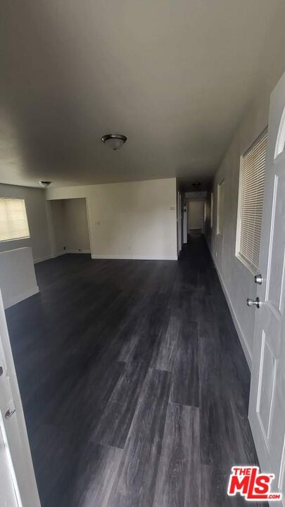 Foto del edificio - 10376 Wilmington Ave