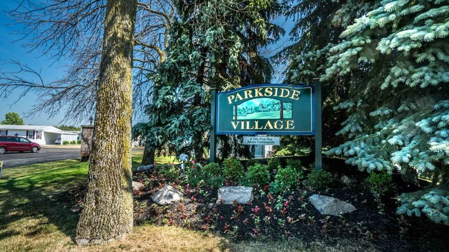 Foto del edificio - Parkside Village