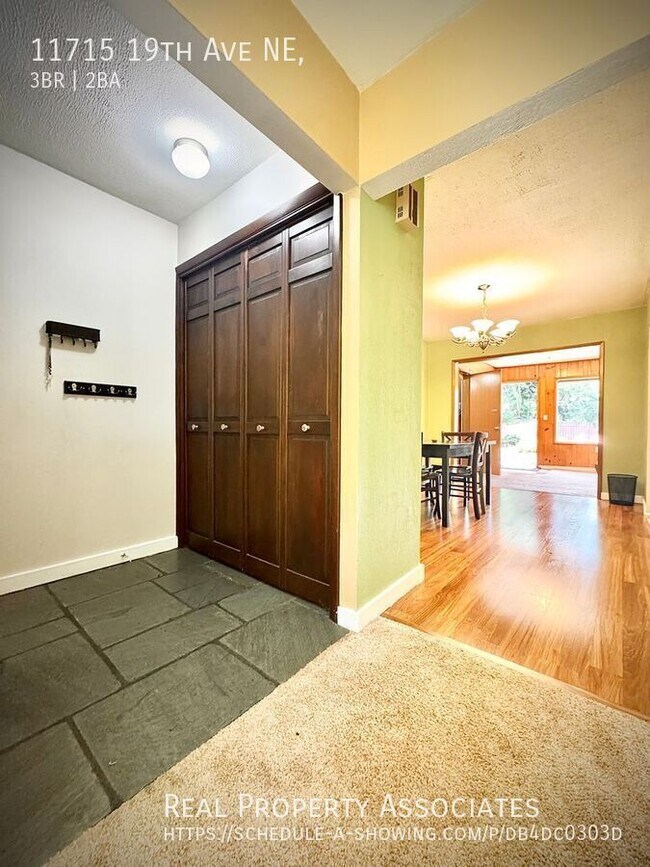 Foto del edificio - 11715 19th Ave NE