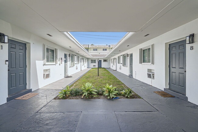 Building Photo - Parkview I & II