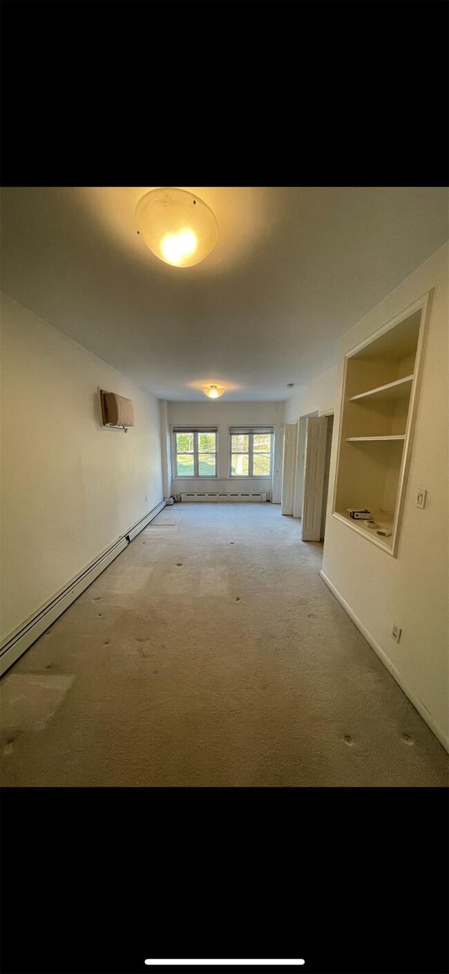 Building Photo - 115 Wolfs Ln