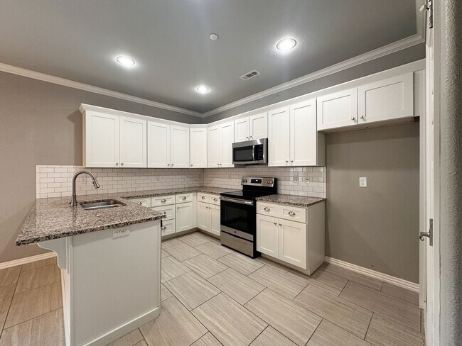Foto del edificio - 3933 Williams Cove