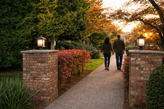 Building Photo - Cedar Court