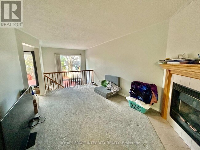 Building Photo - 40 Jackman Terrace