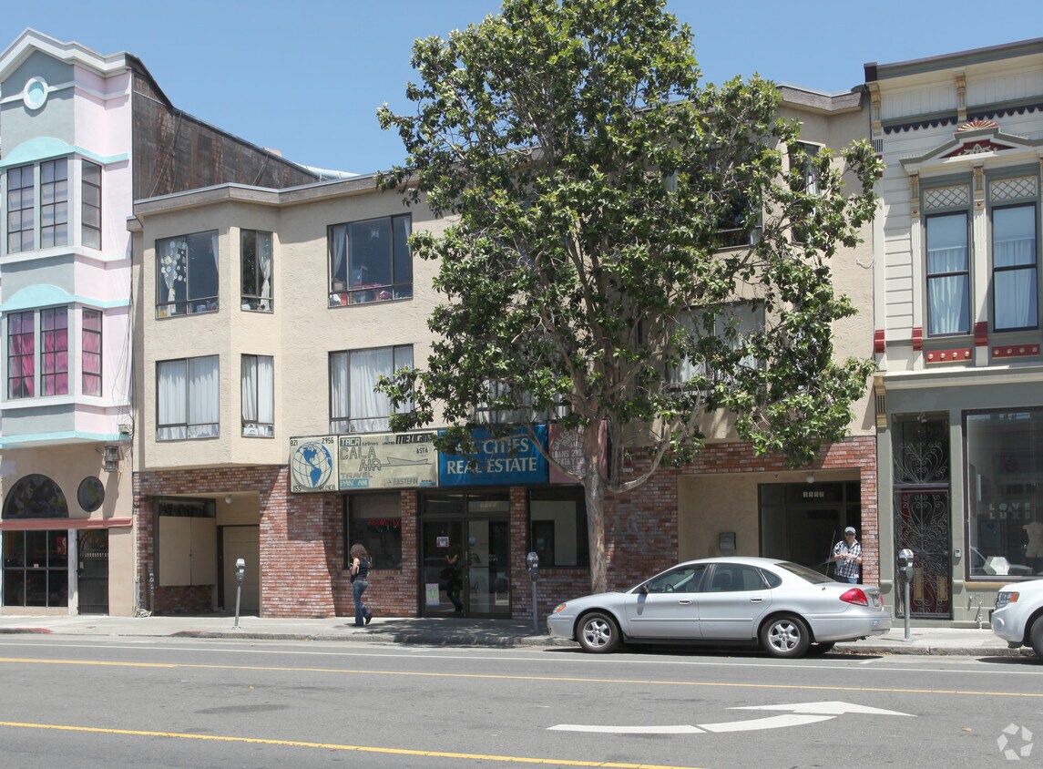 Primary Photo - 1155 Valencia St