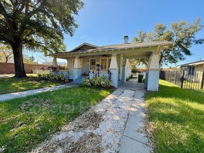 Foto del edificio - 5406 N Suwanee Ave