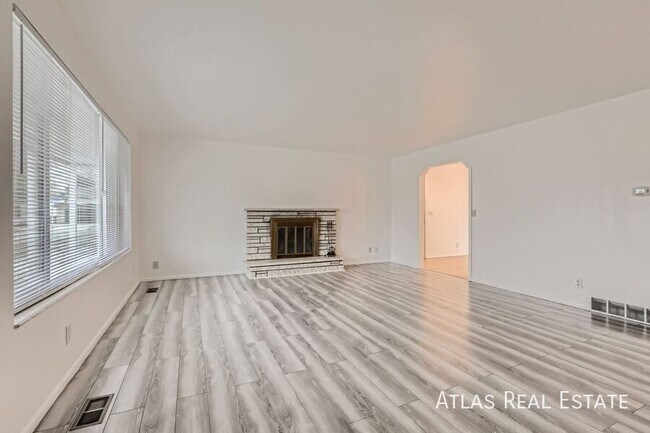 Building Photo - 1446 E 6710 S
