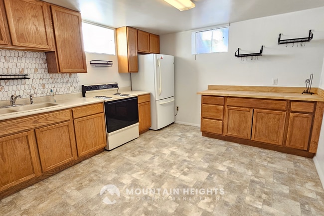 Photo - 9889 S Poppy Ln Apartment