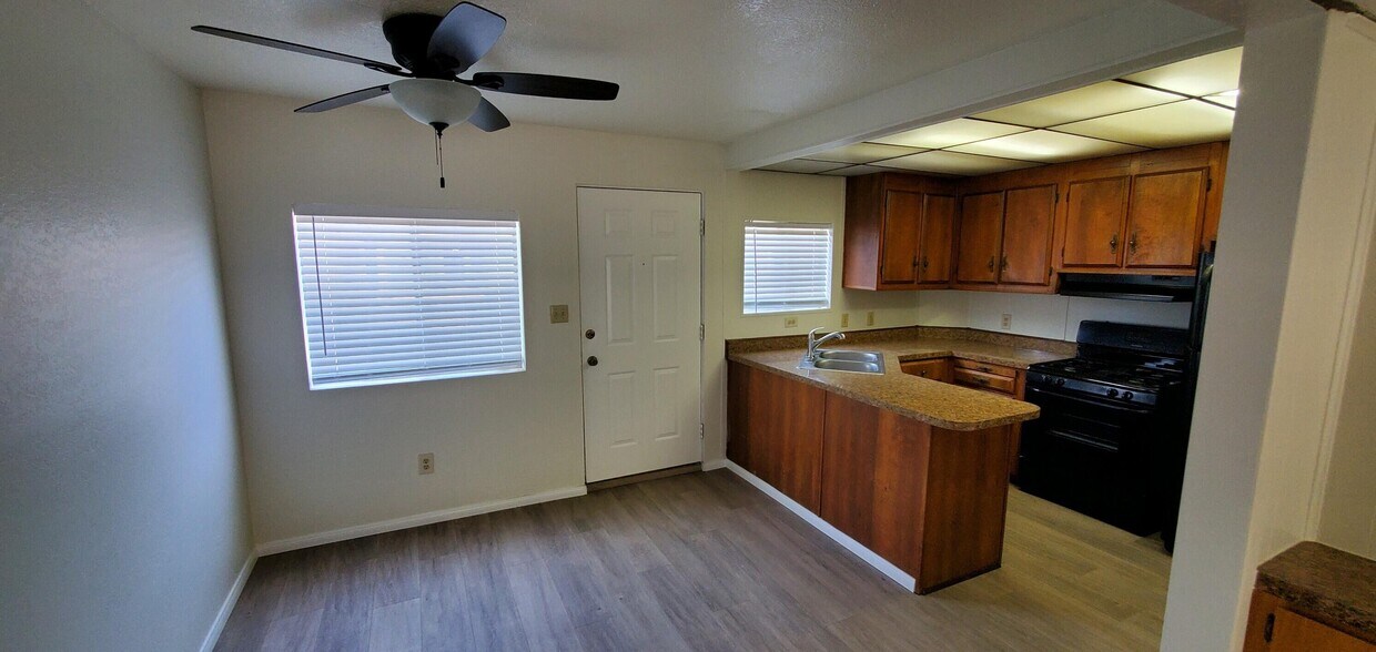 Foto principal - 40221 Harris Ln