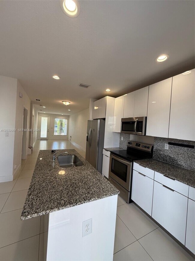 Foto del edificio - 14181 SW 126th Path