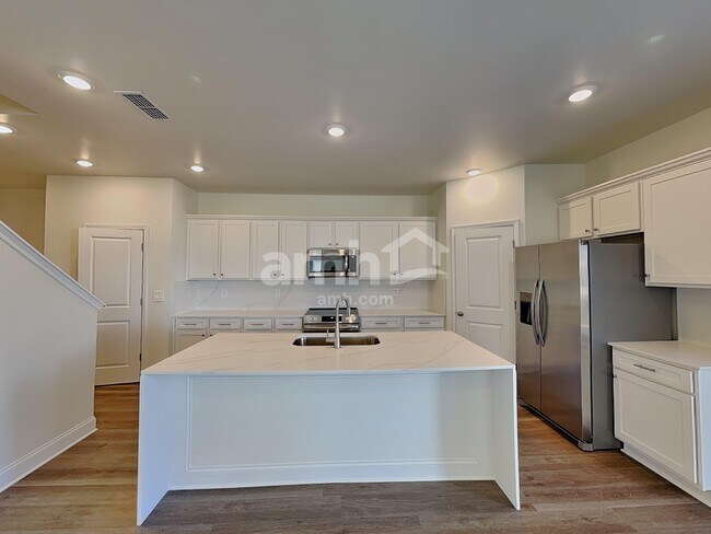 Foto del edificio - 3662 Creek View Cir