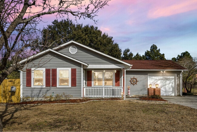 Building Photo - 206 Cinnamon Dr