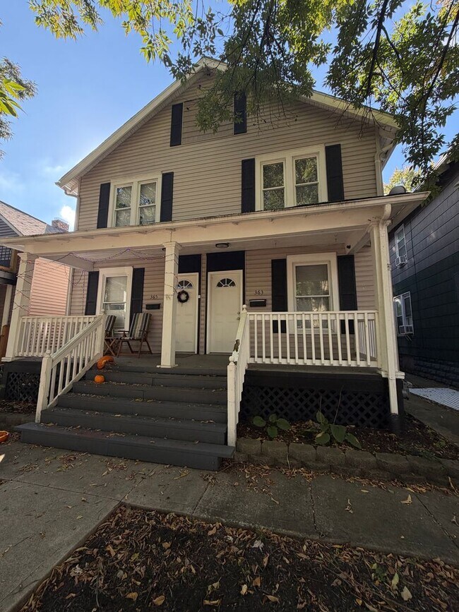 Foto del edificio - Charming 2 Bed, 2 Bath Home Near German Vi...