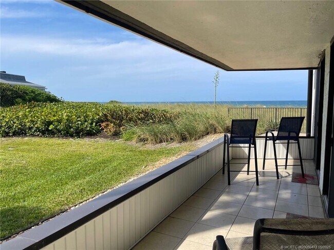 Foto del edificio - 1357 NE Ocean Blvd