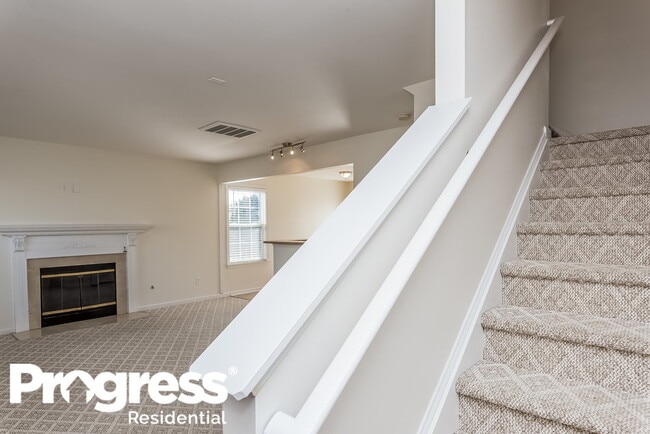 Building Photo - 5010 Stowe Derby Dr
