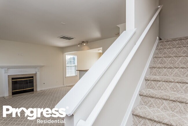 Foto del edificio - 5010 Stowe Derby Dr