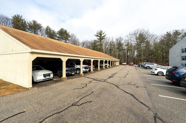 Foto del edificio - 1703 White Cedar Blvd