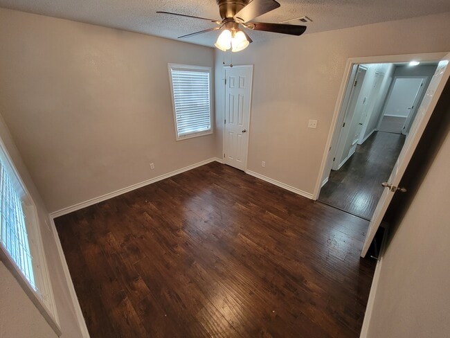 Foto del edificio - 900 N 8th St