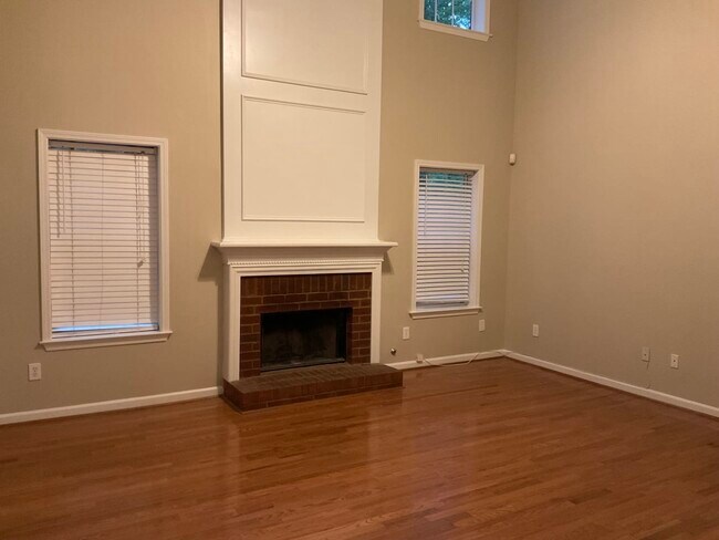 Building Photo - 710 Sable Pointe Rd