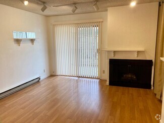 Building Photo - 370 Imperial Way