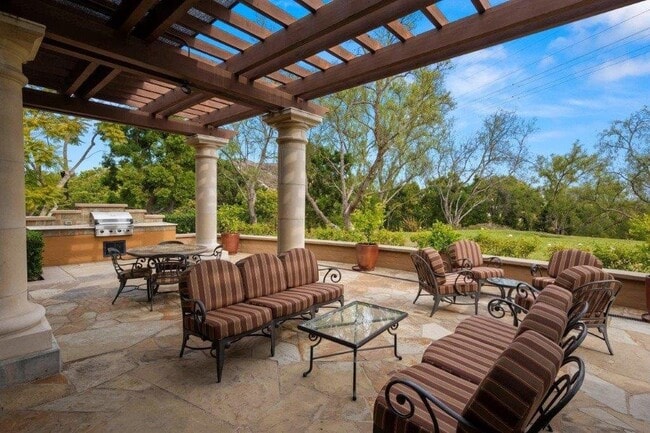 Building Photo - 2683 Piantino Cir